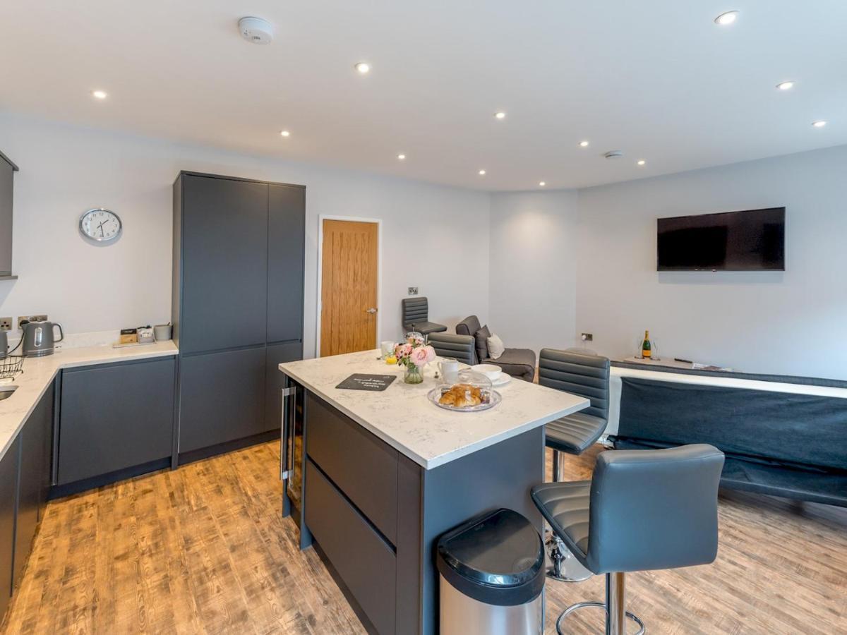 Pass The Keys 5A One Bedroom Modern Town Centre Apartment Shrewsbury Luaran gambar